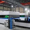 FL-L2060FEHR-3000-D220-IPG Лазерный станок для резки листового металла и труб со сменным столом и кабинетной защитой